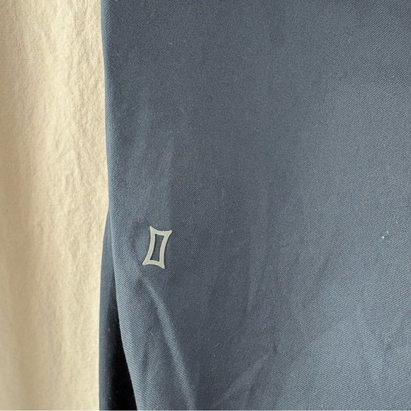 Kit and Ace Navy Pants Split Hem Side Zipper Pant 10 - Picture 7 of 9